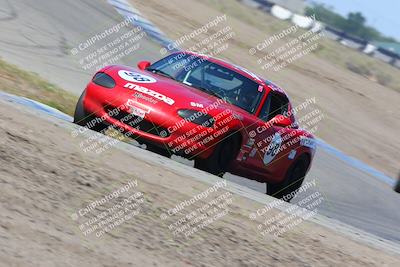 media/Apr-30-2022-CalClub SCCA (Sat) [[98b58ad398]]/Group 5/Race (Outside Grapevine)/